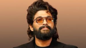 అల్లు అర్జున్ మెడకు మరో కేసు