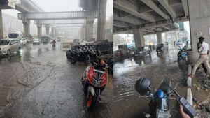 బంగాళాఖాతంలో ఉపరితల ఆవర్తనం- ఎంజాయ్