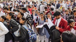 CBSE రిజల్ట్స్ వచ్చేశాయ్: మన `విజయవాడ` అరుదైన ఘనత