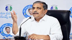 సజ్జల మూలాలపై దెబ్బ కొట్టిన కూటమి ప్రభుత్వం..!!