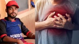 షాకింగ్.. ఆనందం తట్టుకోలేక RCB  వీరాభిమాని​ మృతి