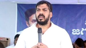  మాజీ మంత్రి అనిల్ కు బిగిస్తున్న ఉచ్చు, కీలక పరిణామాలు..!!