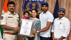 ప్రపంచ రికార్డు సాధించిన ఏపీకి చెందిన 17 నెలల చిన్నారి !