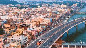  విజయవాడ నడి బొడ్డున - కొత్తగా, తాజా నిర్ణయంతో..!!