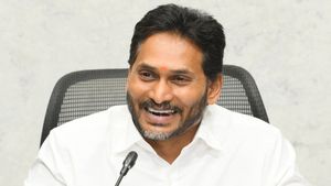 `నుదుటిన కస్తూరి తిలకం..`