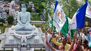 అమరావతికి విరాళం..! వైసీపీ మాజీ మంత్రి షాకింగ్ ఆఫర్..!
