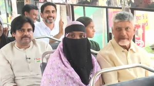  ఉచిత ప్రయాణం ఇక ఆ బస్సుల్లోనూ అమలు -ఇవి తప్పనిసరి, తాజా ప్రకటన..!!