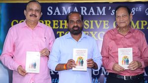 అప్పట్లో చాటుగా స్వాతి బుక్ చదివేవాళ్లం - మంత్రి సత్యకుమార్‌