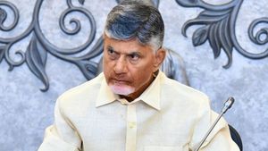 అనంతపురం ఘటనపై సీఎం చంద్రబాబు రియాక్ట్..  ఉపేక్షించేది లేదంటూ వార్నింగ్ !
