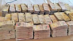 బిగ్ షాక్.. భారీ స్థాయిలో రద్దయిన రూ.500, రూ.1000 నోట్ల కట్టలు !