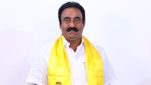 టీడీపీ ఎమ్మెల్యేకు సైబర్ నేరగాళ్ల టోకరా.. రూ.23 లక్షలు మాయం !!