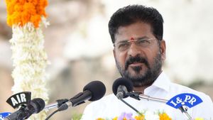 అమరావతి- బెంగళూరు- హైదరాబాద్ బుల్లెట్ ట్రైన్: ఓపెన్ అయిన రేవంత్