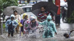 రేపు ఏపీలో స్కూళ్లు, కాలేజీలకు సెలవు.. కారణం ఇదే..! 