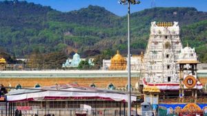 టీటీడీ పాలకమండలి కీలక భేటీ- క్యూ లైన్లల్లో భారీ మార్పులకు ఛాన్స్ ..!!