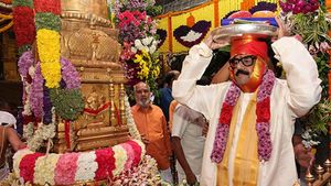 టీటీడీ ఆధీనంలోని అన్ని ఆలయాల్లో ఇకపై..!!