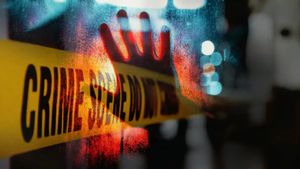 కన్న తండ్రే కాల యముడై.. కొడుకు, కూతురుకు మాజాలో విషం కలిపి !!