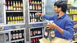  న్యూ ఇయర్ వేళ మందుబాబులకు బంపరాఫర్ - తాగాక ఫ్రీగా ఇంటికి..!!
