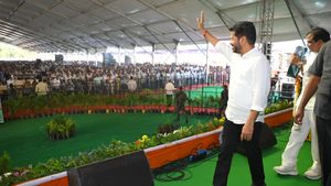 ఆదిలాబాద్‌కు ఎయిర్‌బస్‌ తీసుకొస్తా : సీఎం రేవంత్‌రెడ్డి