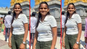 ఈ శ్రీకాకుళం యువతి యమా డేంజర్.. 19 ఏళ్లకే 8 పెళ్లిళ్లు !!