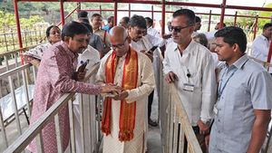 ఇకపై క్యూలైన్, కంపార్ట్ మెంట్స్ లల్లో..: టీటీడీ తాజా గైడ్ లైన్స్!!