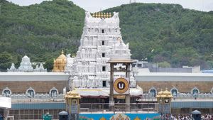 90% దర్శనం వారికే..: స‌ర్వ ద‌ర్శ‌న క్యూలైన్ ద్వారా వైకుంఠ ద్వార ద‌ర్శ‌నాలు