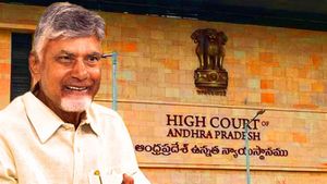 చంద్రబాబుపై కేసుల ఉపసంహరణ పై హైకోర్టులో కీలక పరిణామం...!!