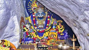 కొమురవెల్లి మల్లన్న జాతర ప్రారంభం.. 