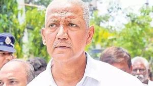 వల్లభనేని వంశీకి బిగ్ రిలీఫ్-హైకోర్టు కీలక ఆదేశాలు..!!