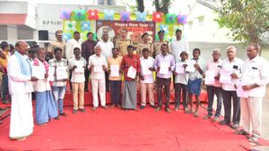 బంపర్ ఆఫర్: వారికి బిగ్ రిలీఫ్.. పోలీసుల శుభవార్త!