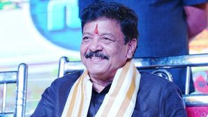  ఏపీ మంత్రులకు బెదిరింపు లేఖలు, జాగ్రత్తగా ఉండాలంటూ హెచ్చరికలు..!!