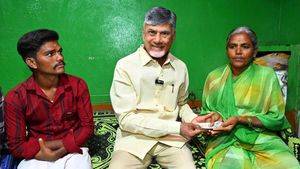 పెన్షన్ల పంపిణీలో కీలక మార్పు, ప్రభుత్వం తాజా ఆదేశాలు..!!