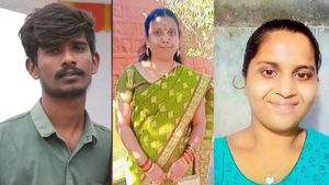ప్రియుడితో కలిసి తల్లిని హతమార్చిన కూతురు.. ఇంట్లోనే పూడ్చివేత !! 