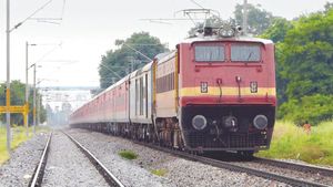 విజయవాడ- నిడదవోలు రైల్వే రూట్ లో ఇకపై.. !! 