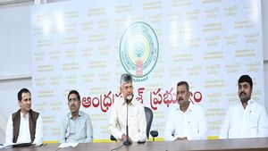 ఆ రైతులకు రూ. 1.50 లక్షల రుణ మాఫీ - చంద్రబాబు ప్రకటన..!!