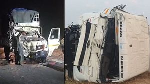 మృత్యుఘోష: 8 మందిని బలి తీసుకున్న ఘోర ప్రమాదం