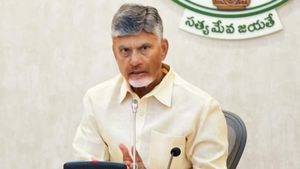 సింగపూర్ పర్యటనకు సీఎం చంద్రబాబు, నారా లోకేష్.. 