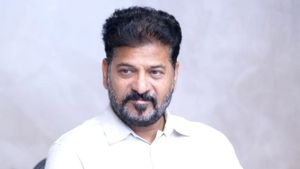 తెలంగాణలో ప్రభుత్వ ఉద్యోగాల వయోపరిమితి పెంపు- ఒక్క ఏడాదికే