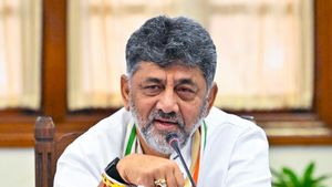 కర్ణాటకలో మంత్రులకు శాఖల కేటాయింపు: హోం మంత్రిగా