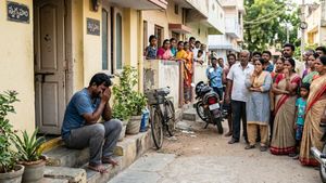 ఫాదర్స్ డే నాడే తండ్రికి గుండెకోత. కన్నతల్లే కాలయముడైంది