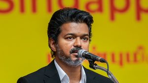 టీవీకేలో భారీగా చేరికలు