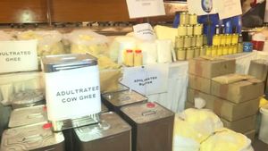 Adulterated Ghee: హైదరాబాద్‌ లో H- FAST​ భారీ ఆపరేషన్.. 36 టన్నుల కల్తీ నెయ్యి సీజ్..!