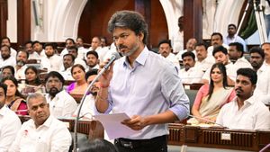 రైతు రుణమాఫీని ప్రకటించిన సీఎం విజయ్: వీరికి సంపూర్ణ వర్తింపు