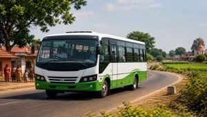 అందుబాటులోకి TGSRTC మినీ బస్సులు- 'మహాలక్ష్మీ' పథకం మాత్రం..!!