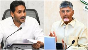 ఇంకా ఎంత దిగజారుతారు..? వెనక్కు తగ్గేదే లేదు - జగన్..!!