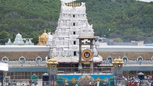 తిరుమలలో సెప్టెంబర్ నెల పొడవునా.. కోలాహలం