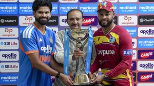 తీరని విండీస్ 24 ఏళ్ల సుదీర్ఘ నిరీక్షణ.. ఐదో టీ20 మ్యాచ్ రద్దు!