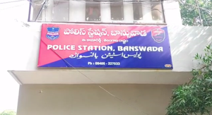 ఇద్దరూ పెళ్లైనవాళ్లే.. ‘ఫేస్‌బుక్‌లో ప్రేమించుకున్నారు’.. నిజామాబాద్ నుంచి యూపీ వెళ్లిన మహిళ, హత్య చేసిన ‘లవర్’