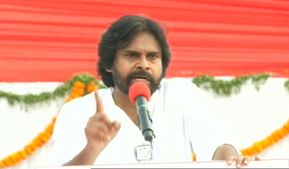 పవన్ కల్యాణ్: ‘వచ్చే ఎన్నికల్లో వైసీపీ వ్యతిరేక ఓటును చీలనిచ్చేది లేదు’ - సత్తెనపల్లి సభలో జనసేన నేత