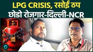 LPG Crisis: Will you be forced to leave Delhi-NCR? One man's story. Are you in the same situation?