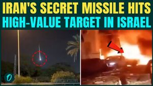 Iran POUNDS Israel With Secret Missile Carrying Ton-Heavy Bombs | Tel Aviv &amp; Haifa Take Direct Hits